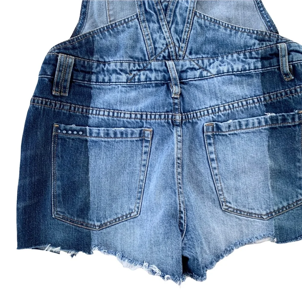 BLANK NYC Overalls Funny Bone Distressed Denim Shortalls 27 - Picture 7 of 11